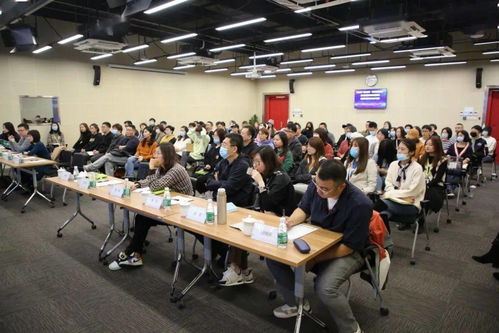北京市廣播電視局舉辦“送專家到企業(yè)”網(wǎng)絡原創(chuàng)影視創(chuàng)作培訓活動